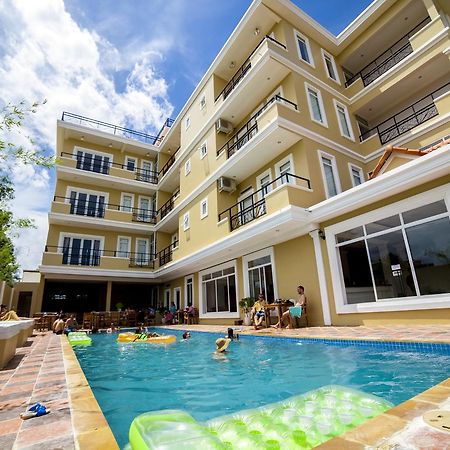 Mad Monkey Hostel Kampot (Adults Only) Екстериор снимка
