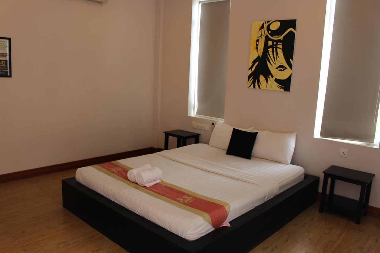 Mad Monkey Hostel Kampot (Adults Only) Екстериор снимка