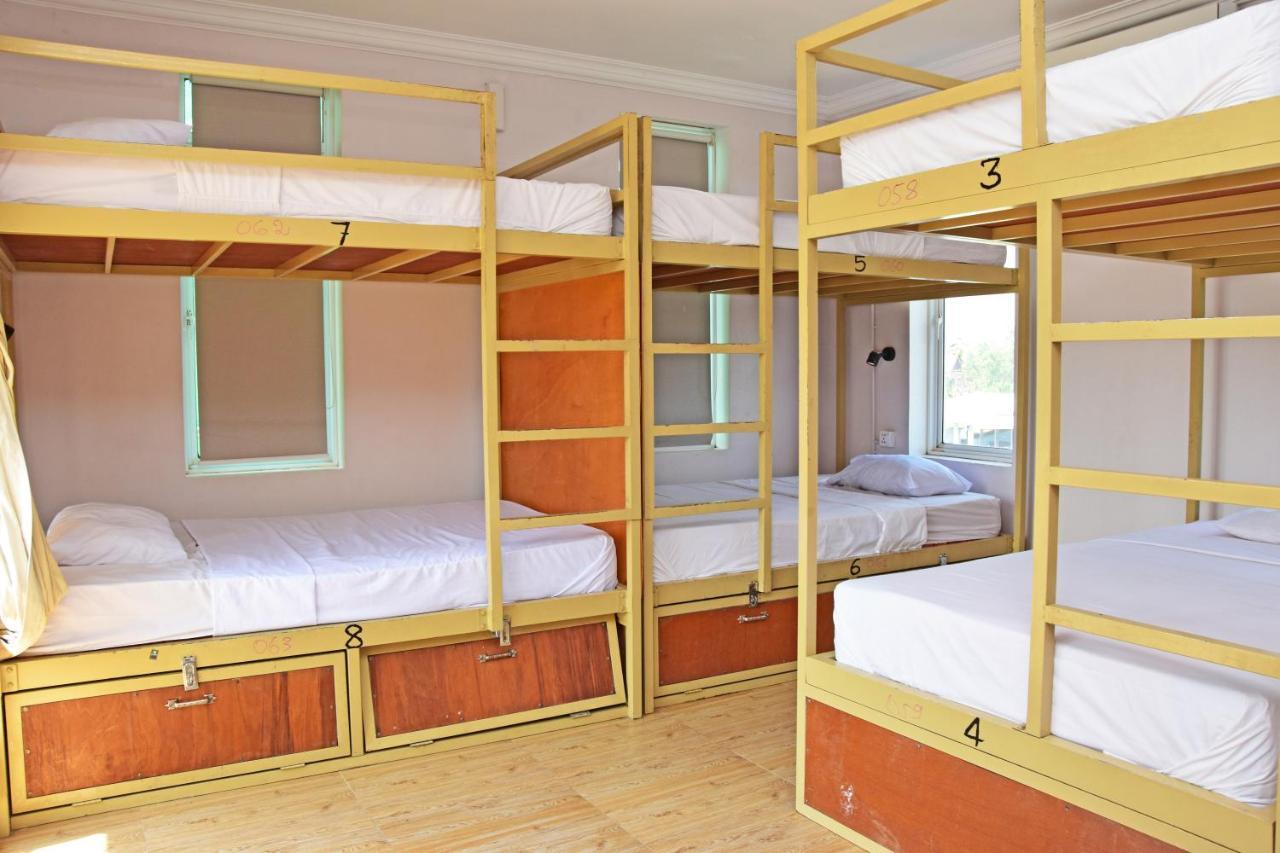 Mad Monkey Hostel Kampot (Adults Only) Екстериор снимка