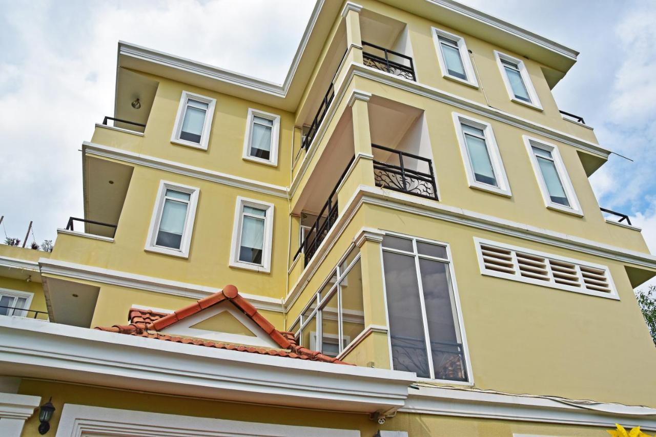 Mad Monkey Hostel Kampot (Adults Only) Екстериор снимка