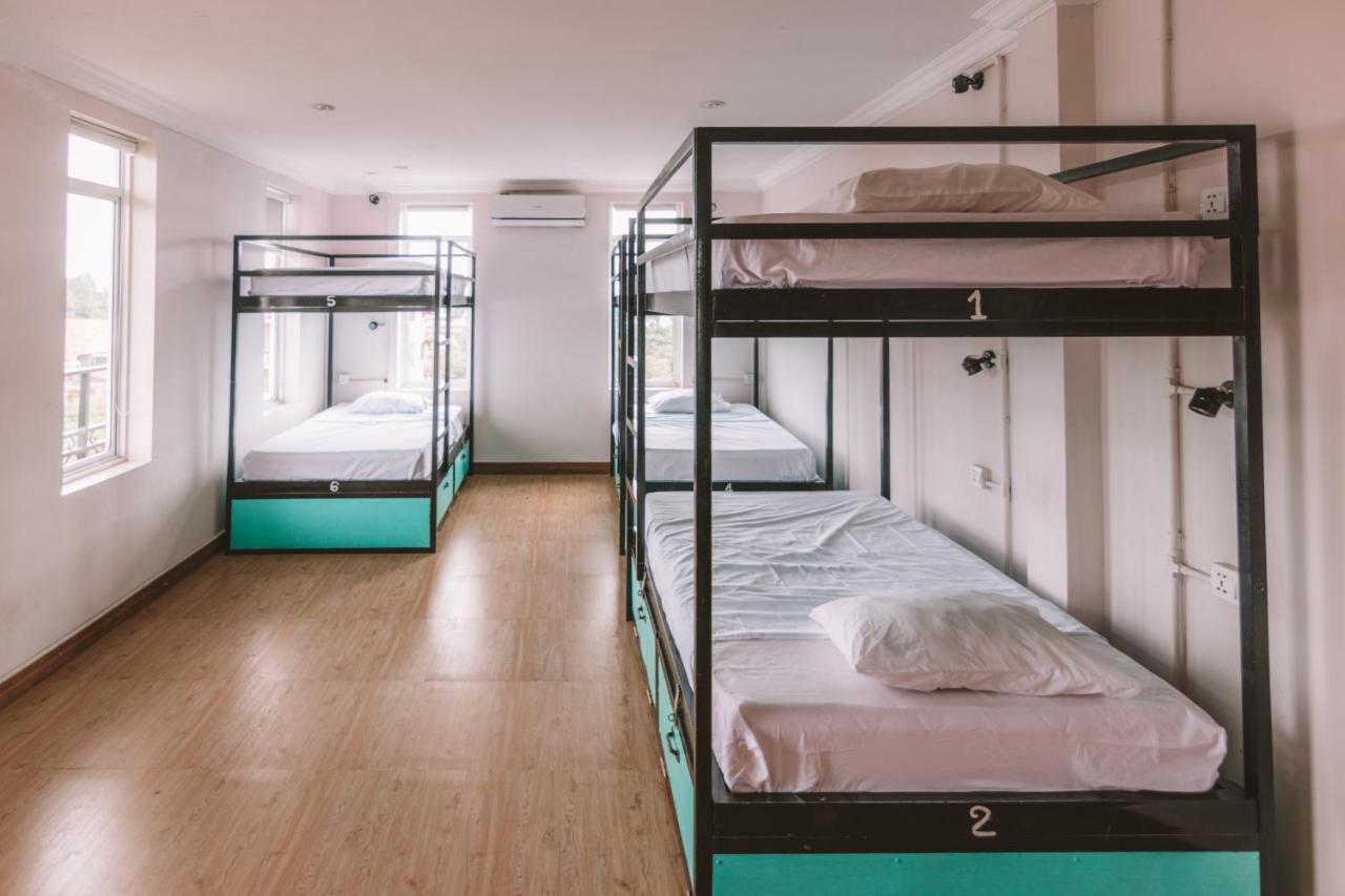 Mad Monkey Hostel Kampot (Adults Only) Екстериор снимка